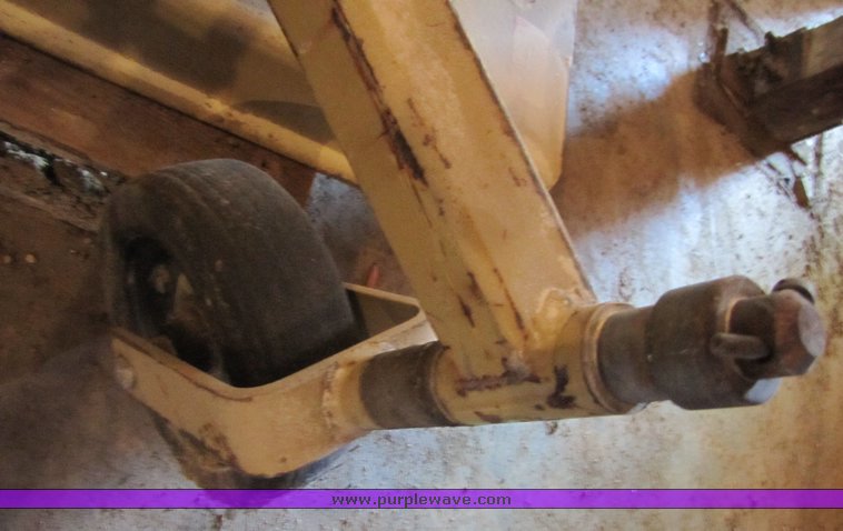 image for item 3149 Land Pride 60" finish mower