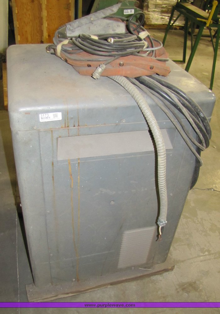 image for item 3173 Lincoln arc welder