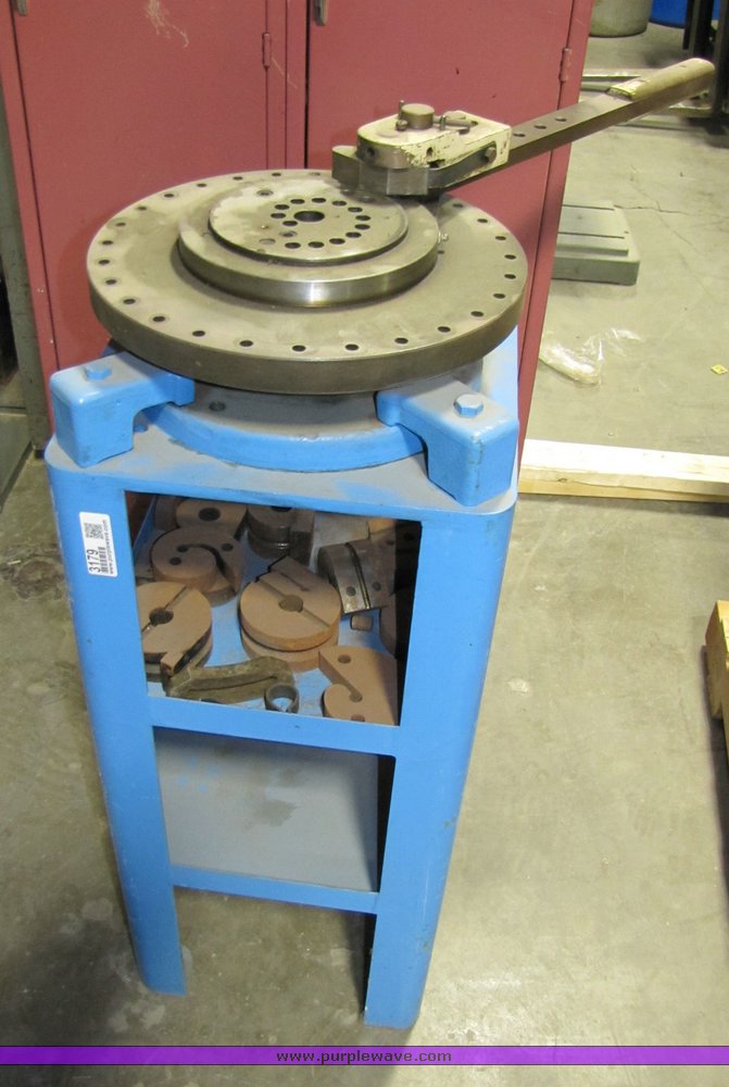 image for item 3179 Rod and pipe bender