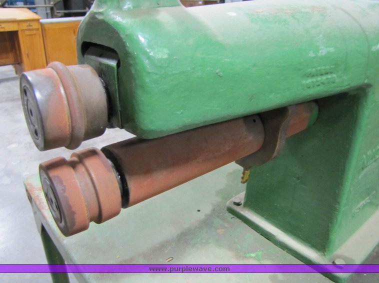 image for item 3180 Niargara sheet metal roller