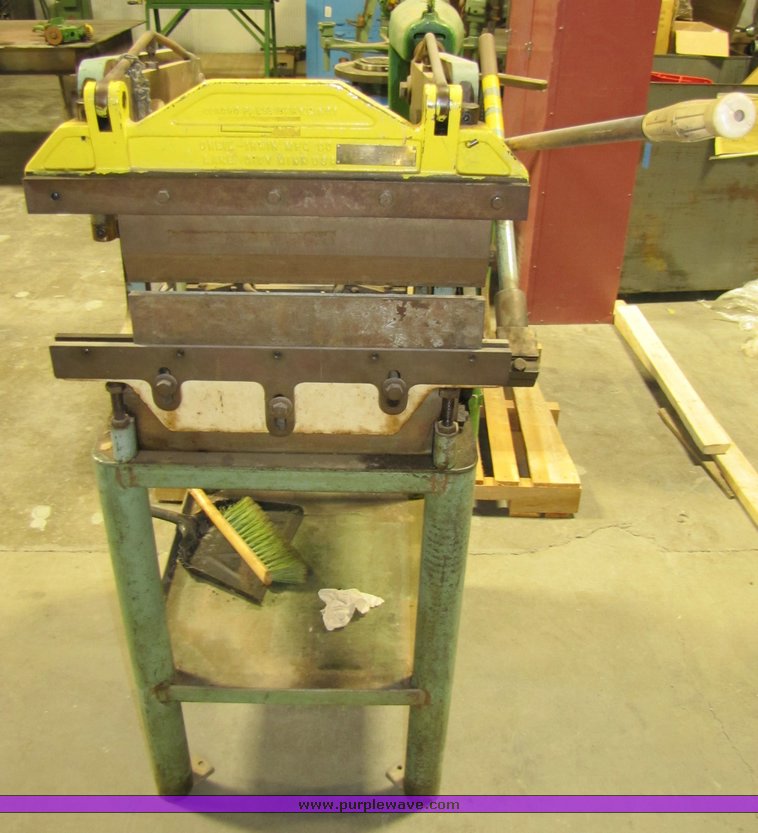 image for item 3181 Di-Acro press brake