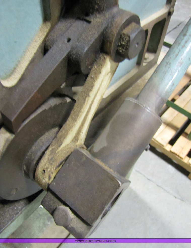 image for item 3181 Di-Acro press brake
