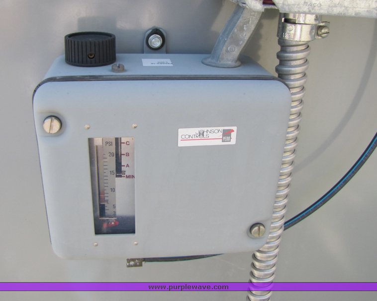 image for item 3187 1999 Bryan AB250-W-FDGO boiler