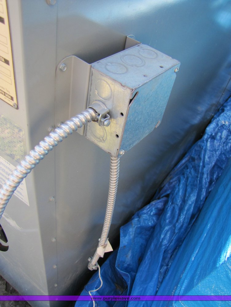 image for item 3187 1999 Bryan AB250-W-FDGO boiler