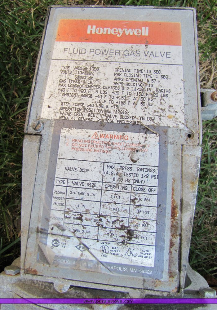 image for item 3188 1999 Bryan AB250-W-FDGO boiler