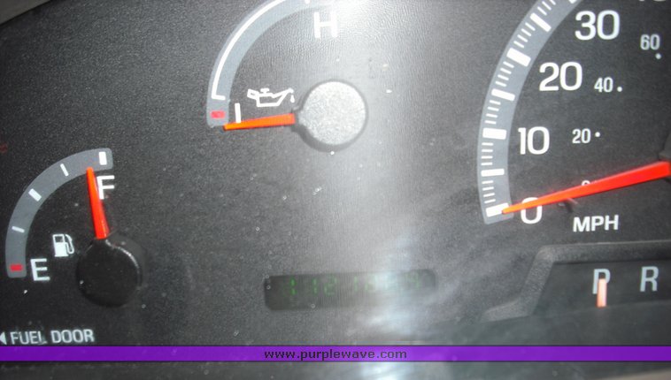 image for item 3269 2001 Ford F150 XL four door extended cab pickup