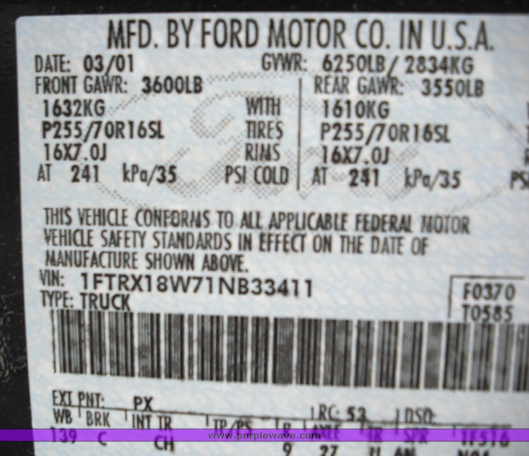 image for item 3269 2001 Ford F150 XL four door extended cab pickup