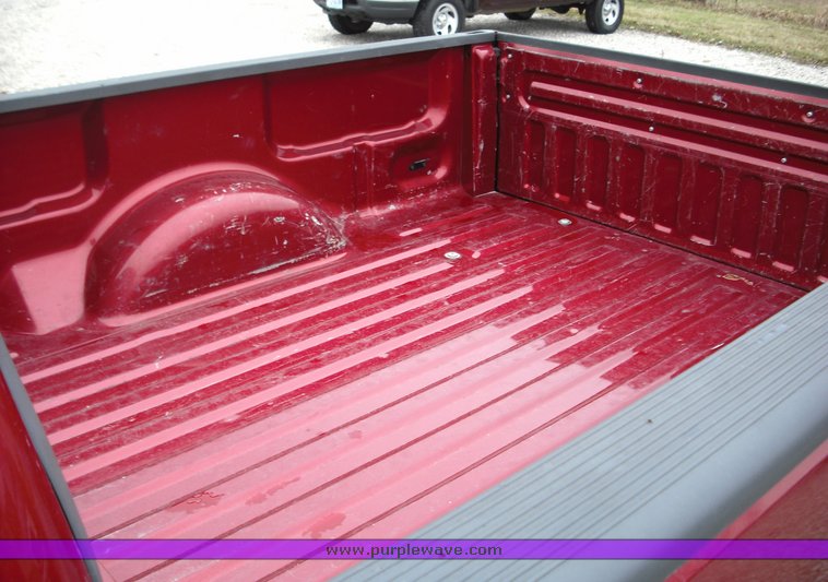 image for item 3270 2001 Ford F150 four door extended cab pickup