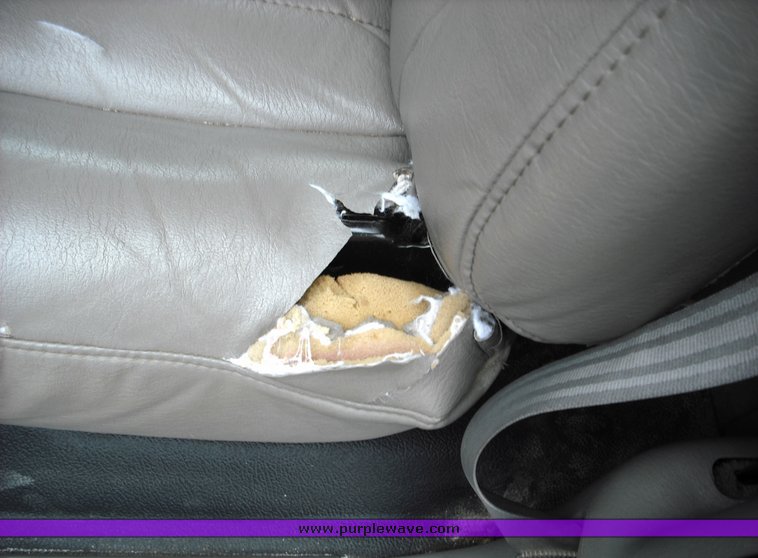 image for item 3273 2002 Dodge Dakota pickup