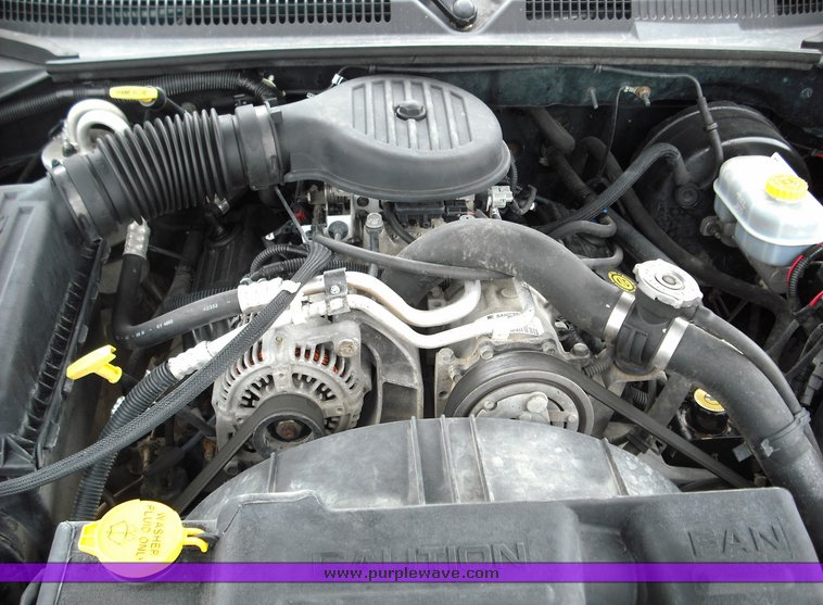 image for item 3273 2002 Dodge Dakota pickup