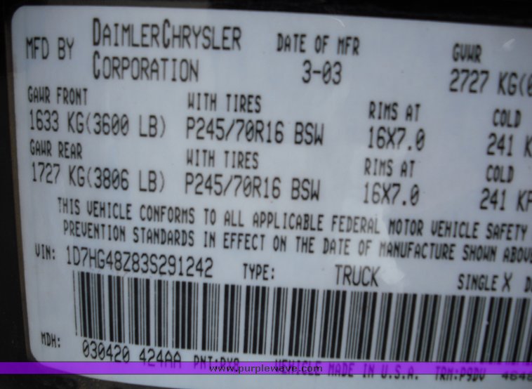 image for item 3274 2003 Dodge Dakota SLT quad cab pickup