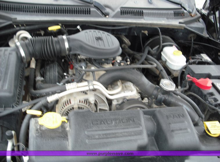 image for item 3274 2003 Dodge Dakota SLT quad cab pickup