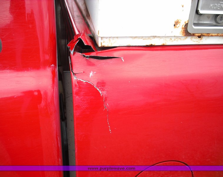 image for item 3277 2001 Chevrolet K1500 Silverado pickup