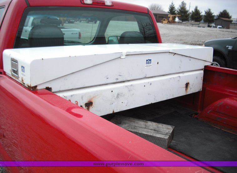 image for item 3277 2001 Chevrolet K1500 Silverado pickup