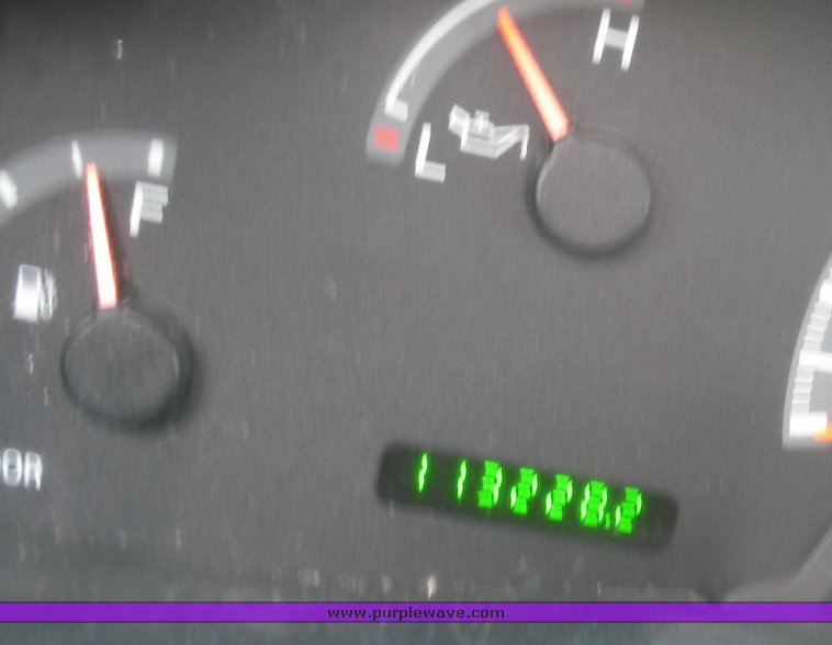 image for item 3279 2003 Ford F150 four door extended cab pickup