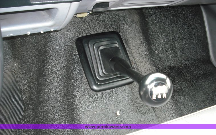 image for item 3280 1997 Ford F350 pickup