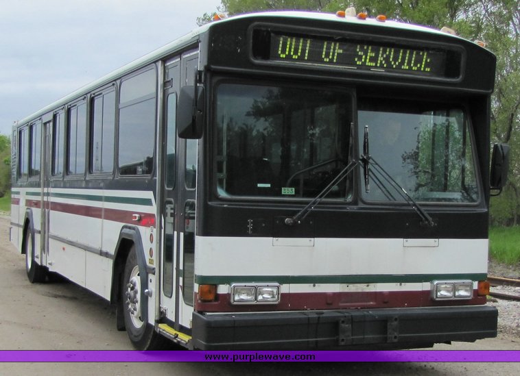 image for item 7353 1994 Gillig Transit Bus