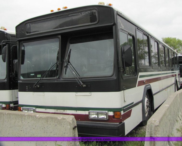 image for item 7353 1994 Gillig Transit Bus