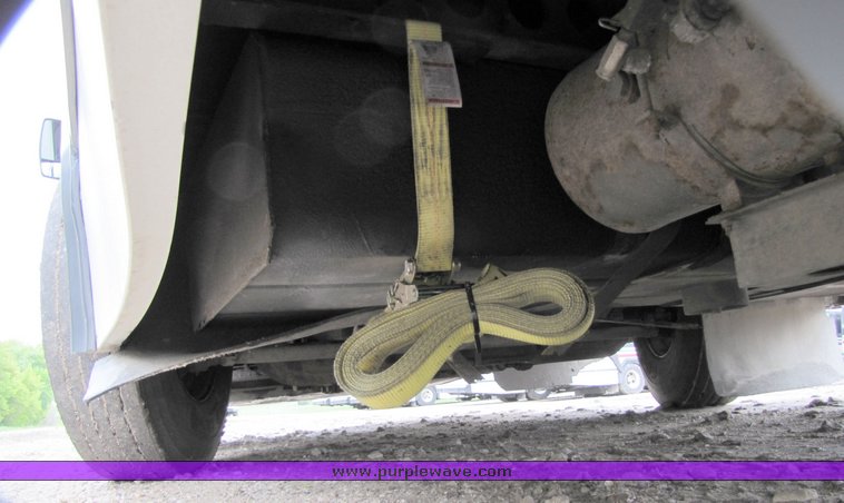 image for item 7354 1994 Gillig Transit Bus