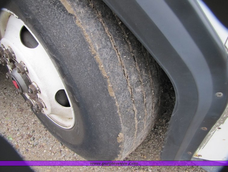 image for item 7354 1994 Gillig Transit Bus