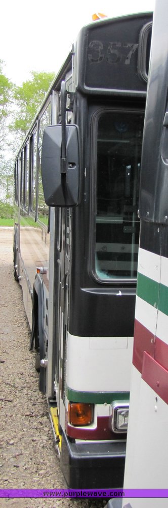 image for item 7357 1994 Gillig Transit Bus
