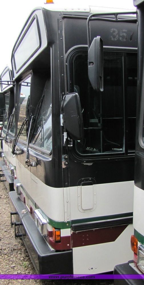 image for item 7357 1994 Gillig Transit Bus