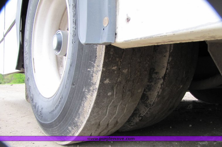 image for item 7357 1994 Gillig Transit Bus