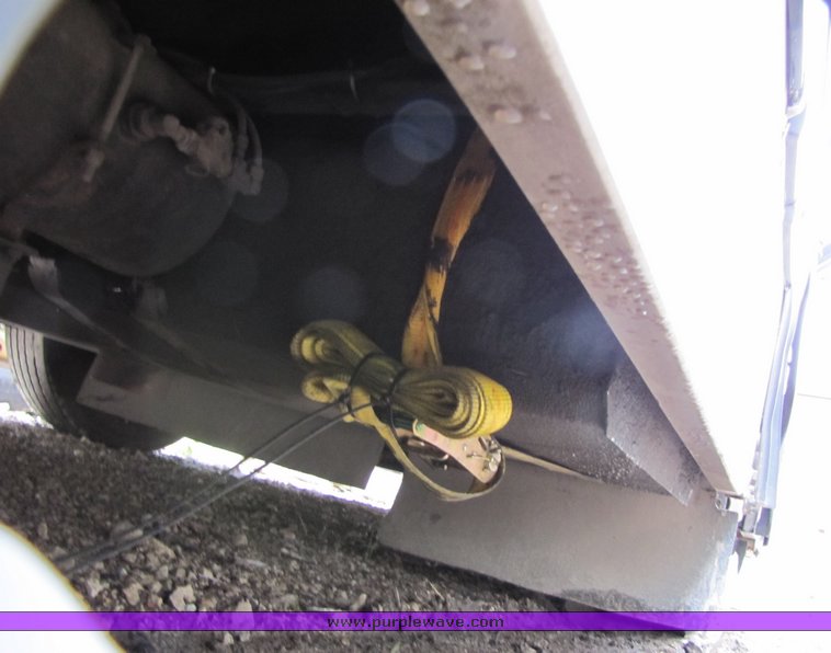 image for item 7357 1994 Gillig Transit Bus