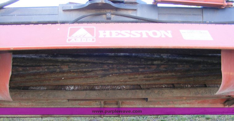 image for item 1015 1995 Hesston 1170 pull type swather