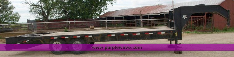 image for item 1705 JP Trailer 20' gooseneck trailer