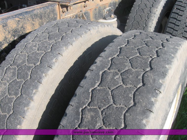 image for item 2054 1987 Freightliner cabover semi truck