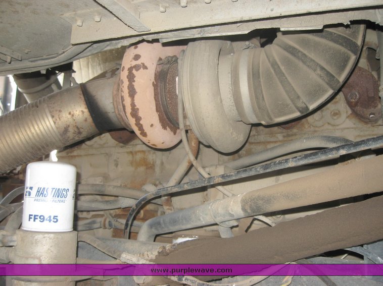 image for item 2054 1987 Freightliner cabover semi truck