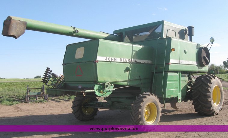 image for item 2056 1983 John Deere Turbo 8820 combine