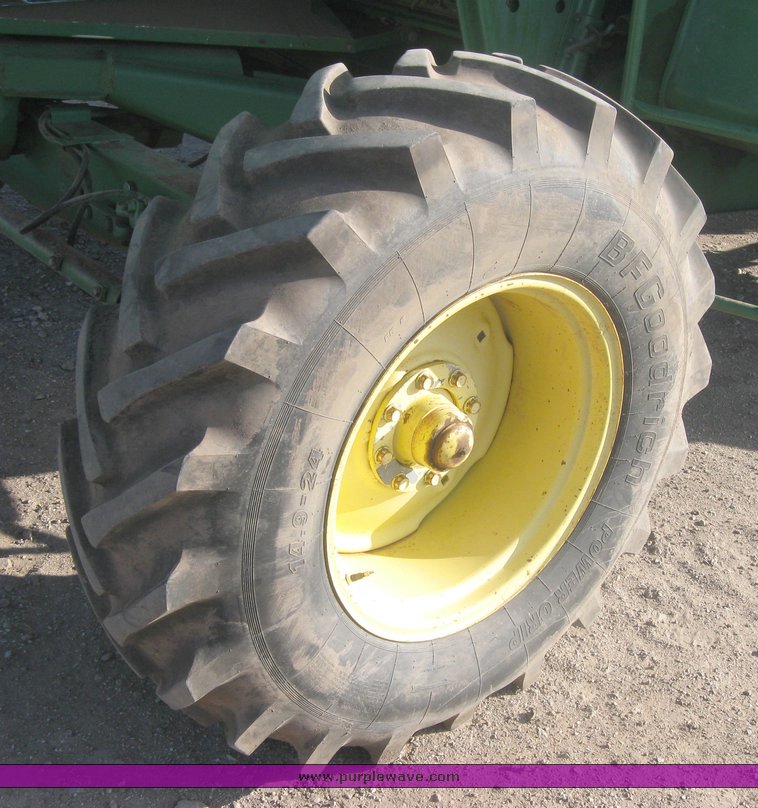 image for item 2056 1983 John Deere Turbo 8820 combine