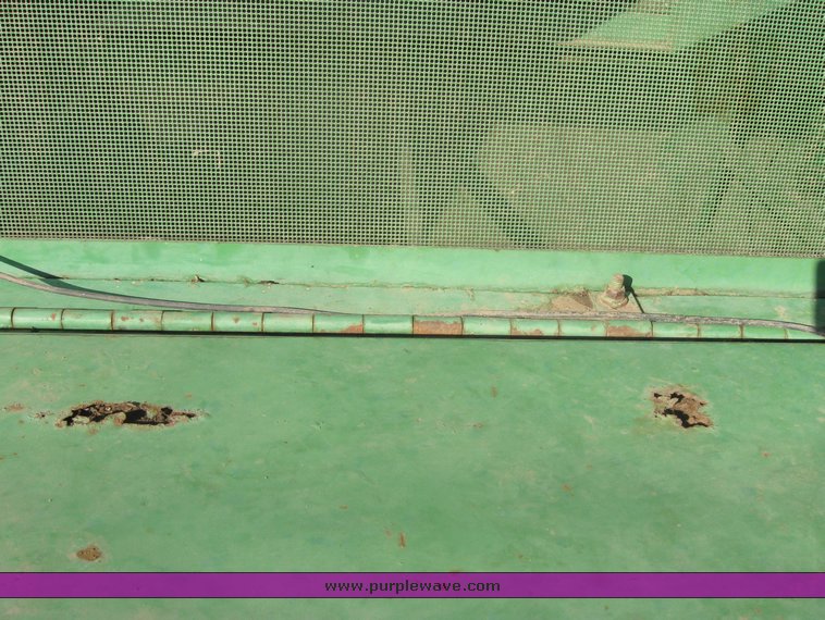 image for item 2056 1983 John Deere Turbo 8820 combine