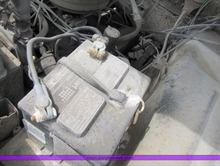 image for item 3094 1964 Dodge 600 grain truck