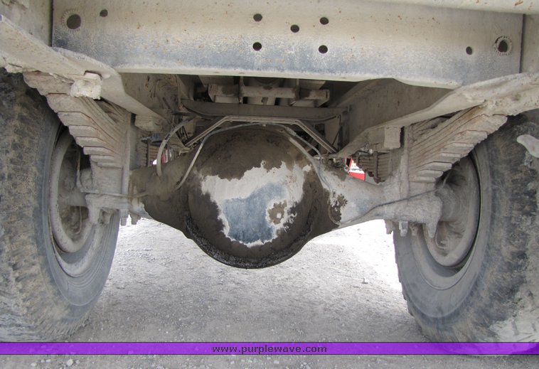 image for item 3094 1964 Dodge 600 grain truck