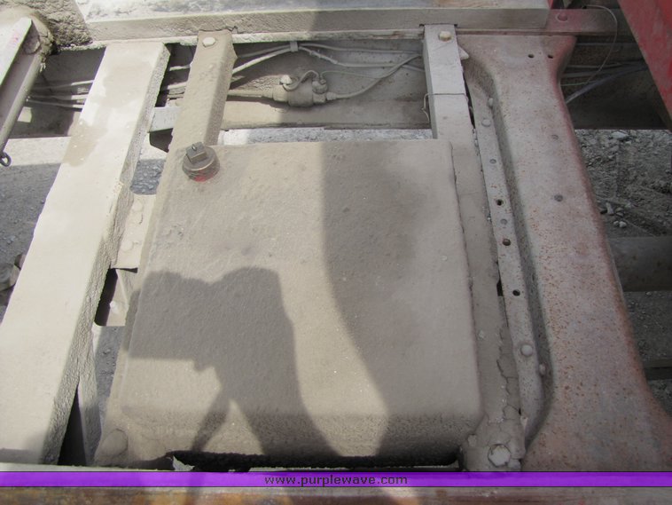 image for item 3094 1964 Dodge 600 grain truck