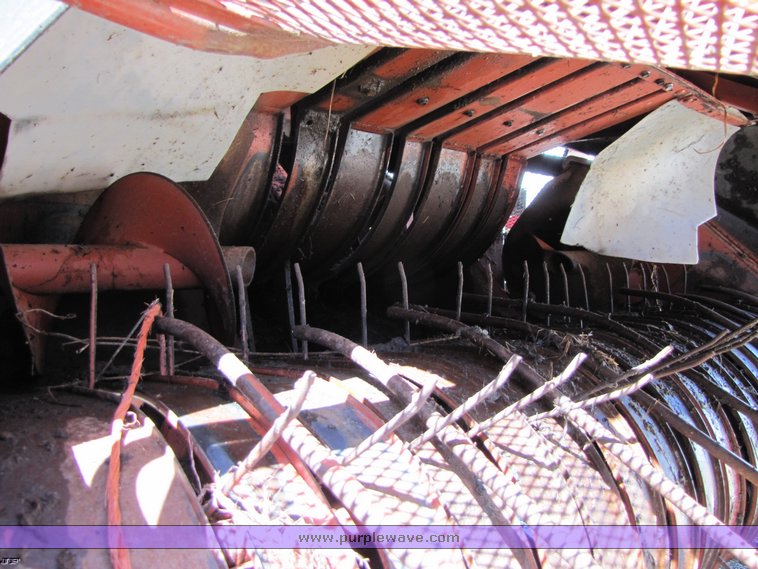 image for item 3242 Hesston 4700 large square baler