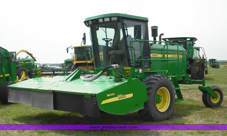 image for item 3490 2003 John Deere 4995 self-propelled windrower