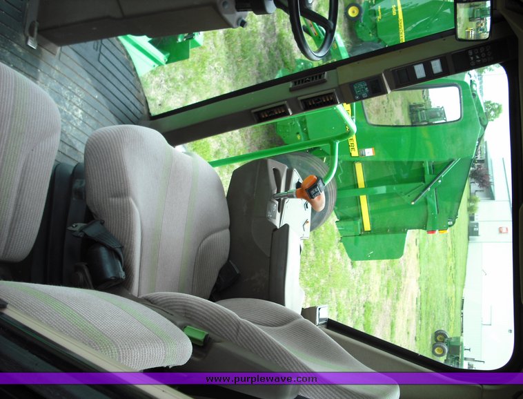 image for item 3490 2003 John Deere 4995 self-propelled windrower