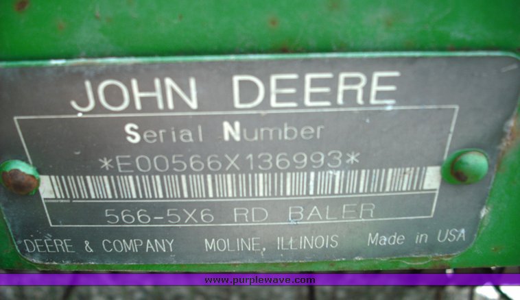 image for item 3491 1999 John Deere 566 round baler