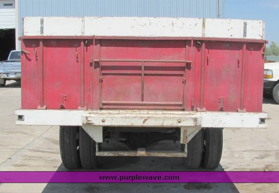 image for item 4032 1955 Chevrolet 6400 first edition grain truck