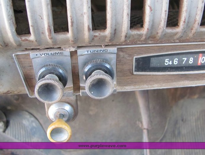 image for item 4032 1955 Chevrolet 6400 first edition grain truck