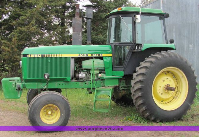 image for item 4074 1983 John Deere 4650 tractor