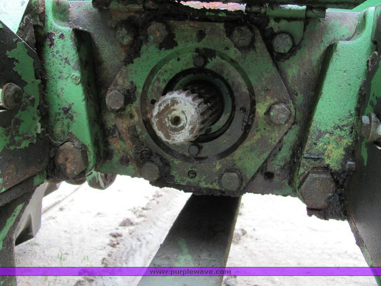 image for item 4075 1980 John Deere 4840 tractor