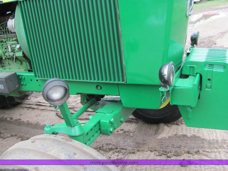 image for item 4075 1980 John Deere 4840 tractor