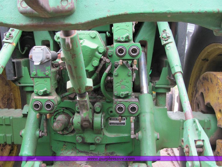 image for item 4075 1980 John Deere 4840 tractor