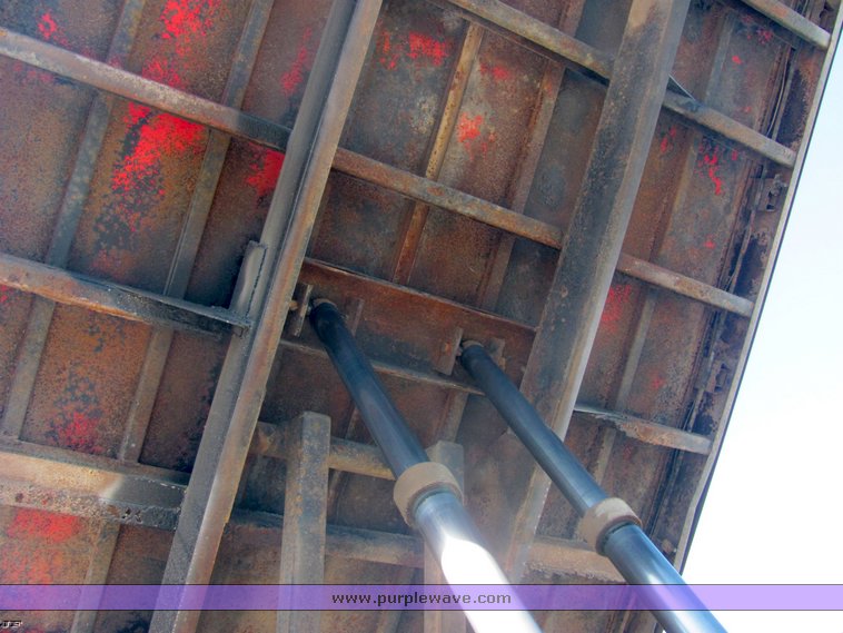 image for item 4486 1979 Chevrolet C70 Custom Deluxe dump truck