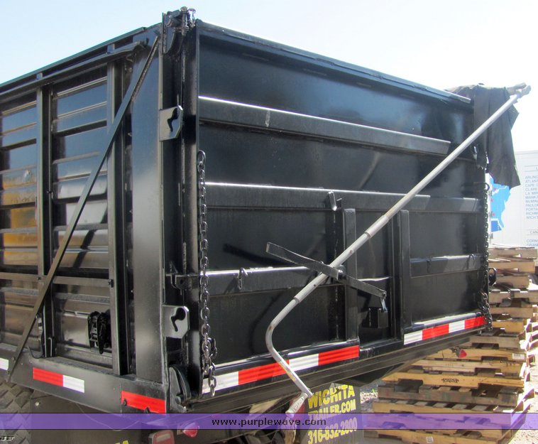 image for item 4486 1979 Chevrolet C70 Custom Deluxe dump truck